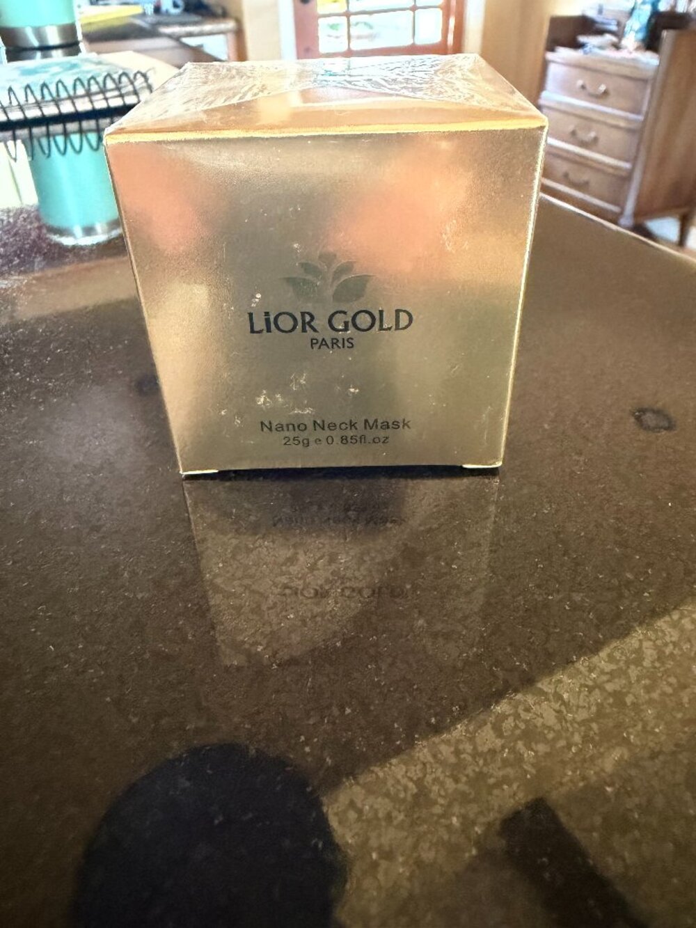 Lior Gold Nano Neck Mask with 24K Gold   .85 fl oz  "Brand new"